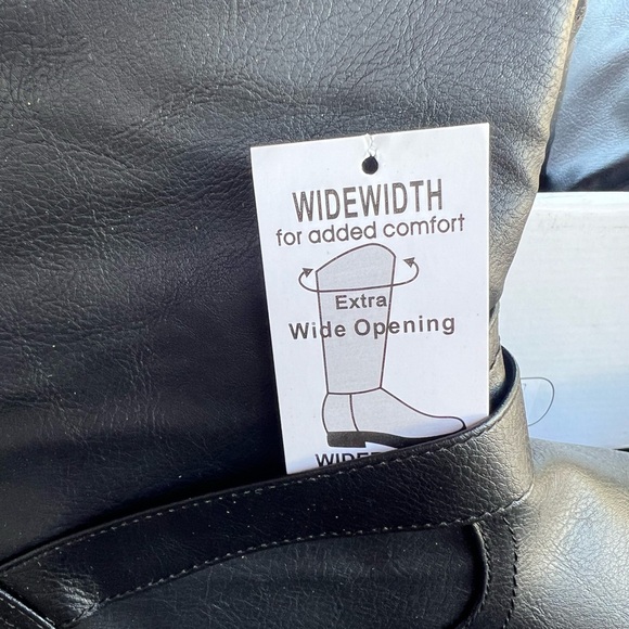 Tall black boots,low heel - Picture 6 of 7